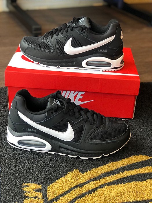 Tênis Nike Air Max Command