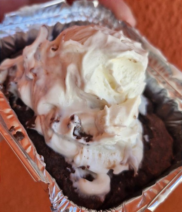 Brownie com Sorvete de Ninho com Nutella Sem Glúten