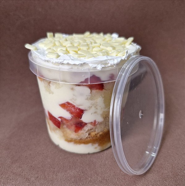 Bolo de Pote de Ninho com Morango Sem Glúten 250g