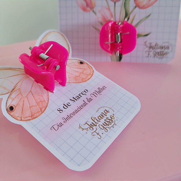 Cartão com presilha de cabelo