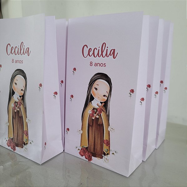 Pacotinhos de Papel Santa Teresinha