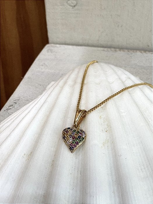 Colar coração cravejado colorido Semijoia