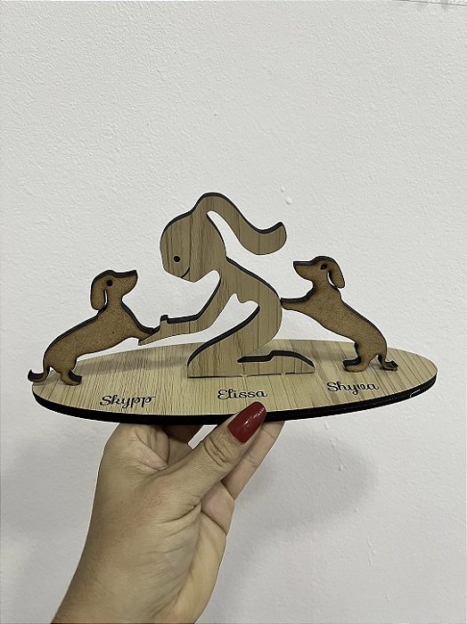 Escultura Personalizada Tutor e Pets em MDF – Presente Pet com Nomes
