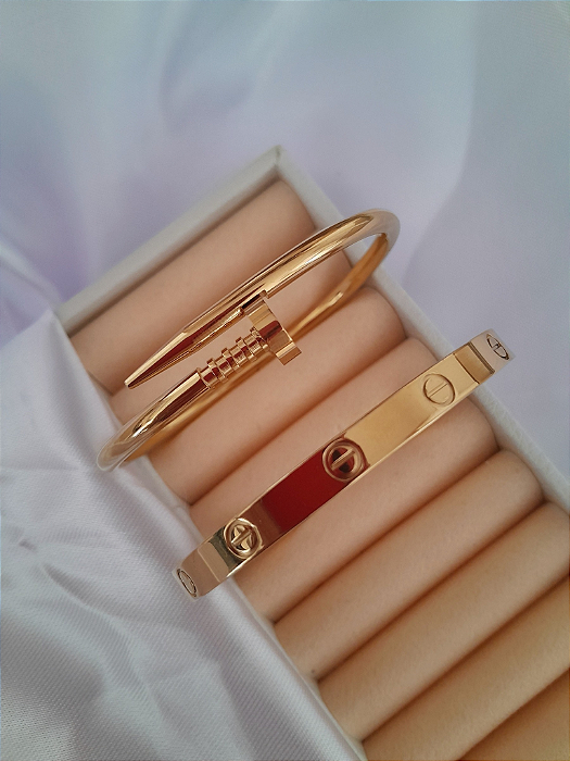 Bracelete prego aço inoxidável banhado a ouro 18 k.
