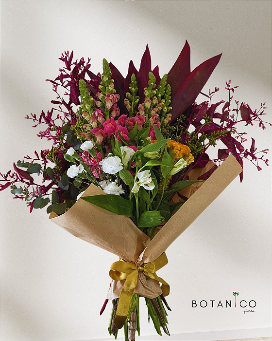 BUQUÊ 6 MIX DE FLORES - 40 A 50 CM