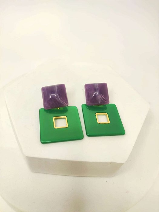 Brinco Quadrado Vazado