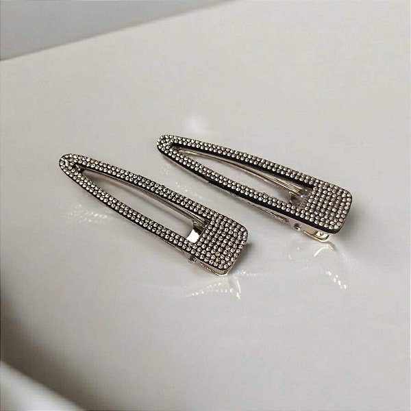 Presilhas com Aplicações de Strass