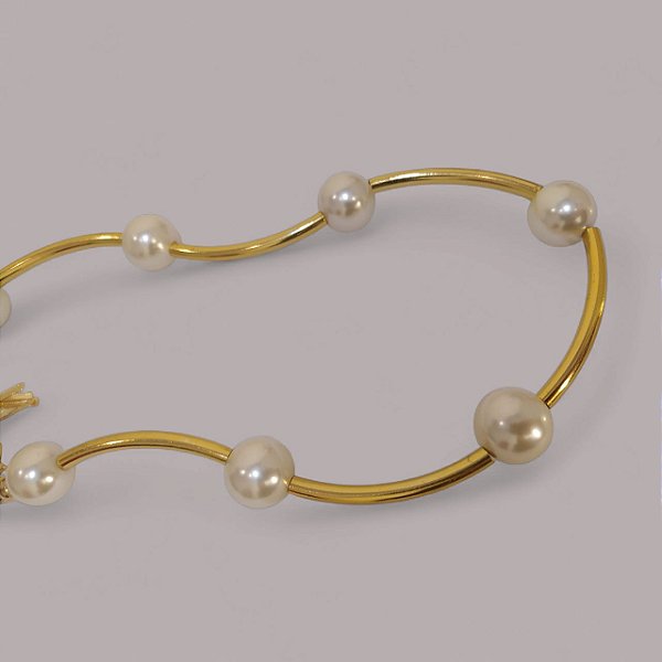 Colar Tubos Dourados com Pérolas