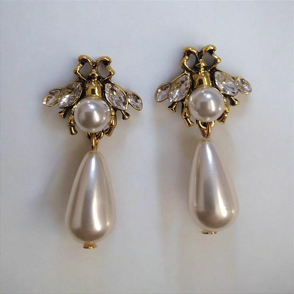 Brinco Abelha com Pingente Perolado