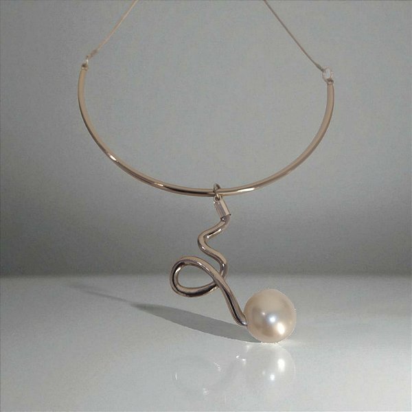 Colar Choker Desconstruido com Pérola