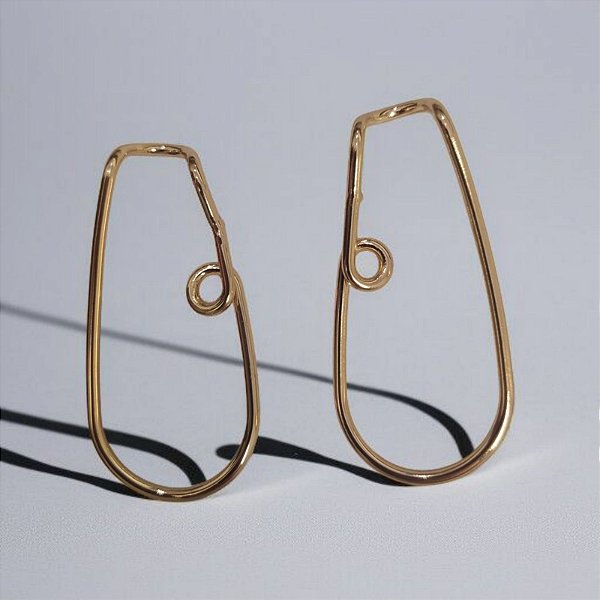 Brinco Grande Fluido Dourado