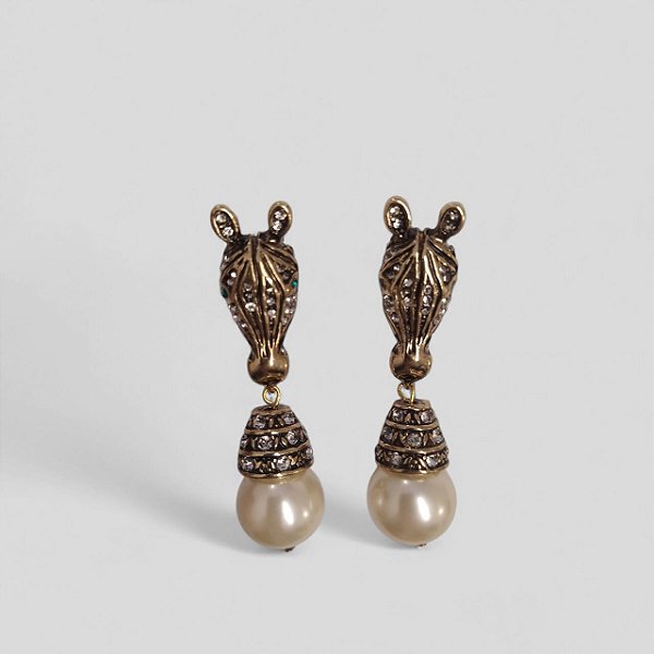 Brinco Zebra Cravejado