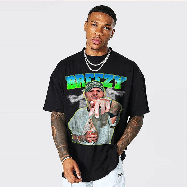 Camiseta Oversized Streetwear Masculina/Feminina Bootleg Chris Brown Breezy - Preto