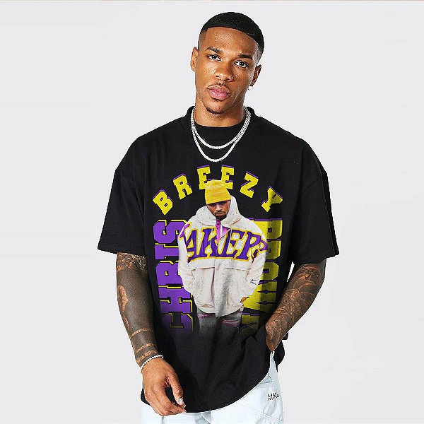Camiseta Oversized Streetwear Masculina/Feminina Bootleg Chris Brown Breezy 3 - Preto