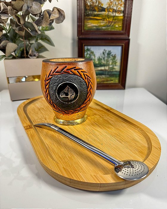 Kit Cuia Cavalo Preta + Bomba Inox 19cm Gravada com Cavalo