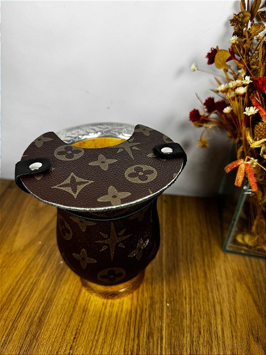 Cuia porongo média courino marrom estampa Vuitton