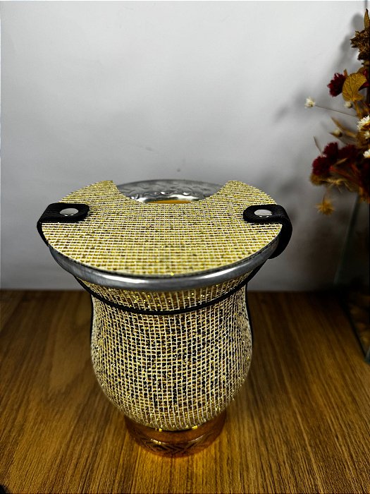 Cuia porongo para Chimarrão - Dourada com Brilho c Tapa Erva