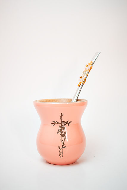 Kit Chimarrão - Cuia madeira Rosa, com cruz e flores e bomba inox