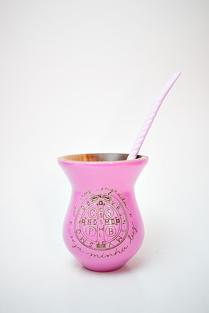 Kit Chimarrão - Cuia madeira rosa, medalha de São Bento e Bomba Inox