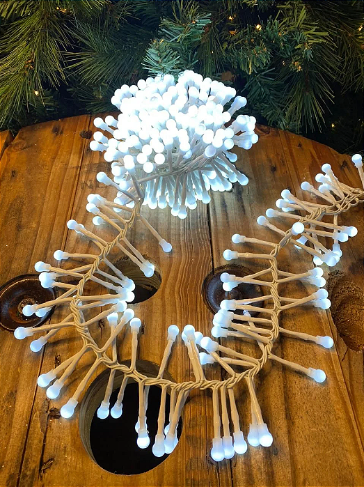 Pisca Festão 400 LEDS bolinha branco bivolt 3 metros IP65 com memória.