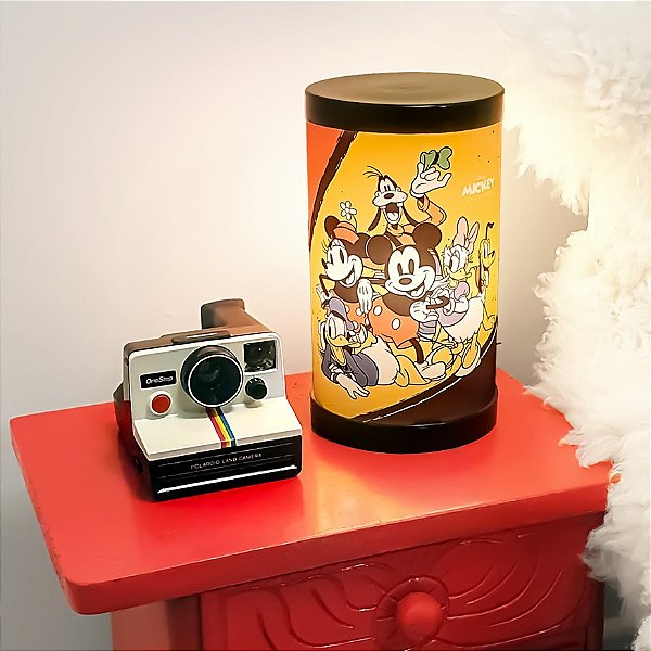 Luminária de Mesa Lumi Mickey E Turma 27xØ14,5cm Polipropileno Colorido.