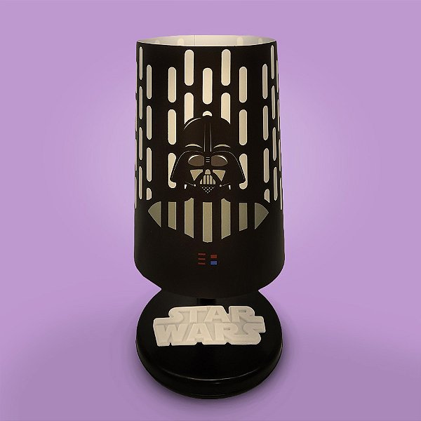 Abajur Pop Star Wars Darth Vader 29,5x14,5x15,5cm Polietileno Preto e Branco.