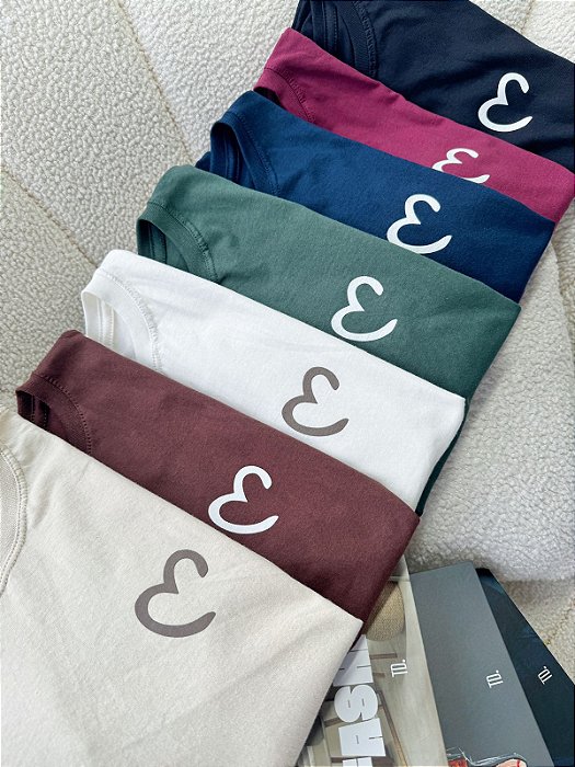 T-SHIRT CORAÇÃO