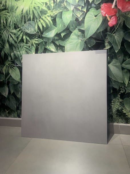 Piso cerâmico ORNARE Acetinado Retificado 84x84 Classe C - CERAL