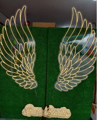 Letreiro Luminoso Painel Neon Asa de Anjo Trabalhada 120x180 - Rei do neon