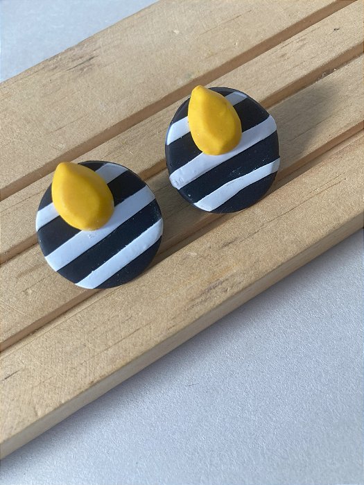 Mini Brinco Listras com detalhe colorido