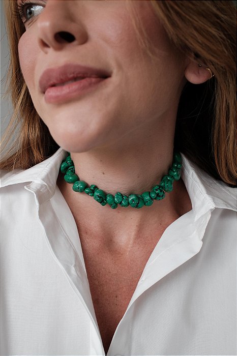 Choker howlita verde