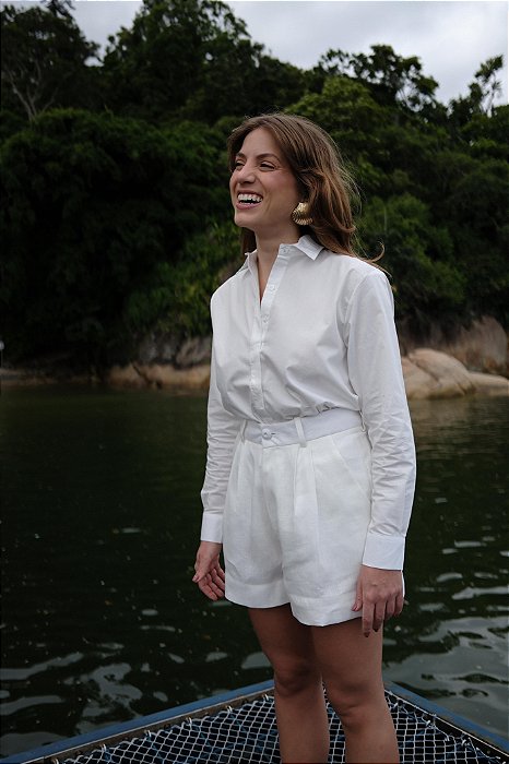 Short puro linho branco