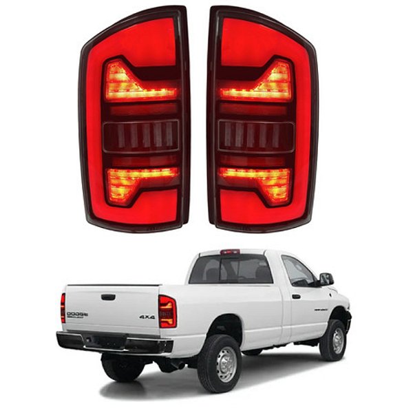 LANTERNA TRASEIRA - DODGE RAM - 03/06 - MOD 21 FUME