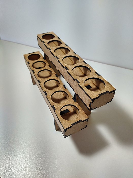 Expositor em MDF para Óleos essenciais 12 furos