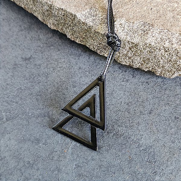 Colar Strong Minimalista Preto