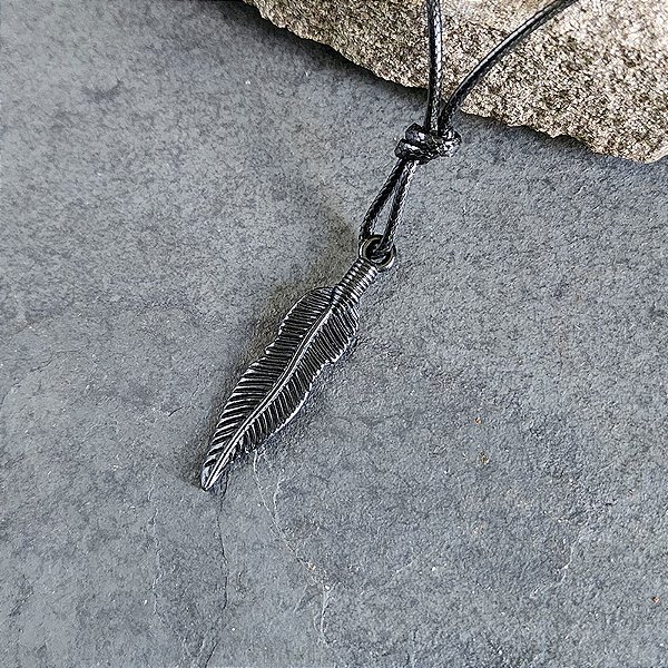 Colar Pena Masculino Santo Rei