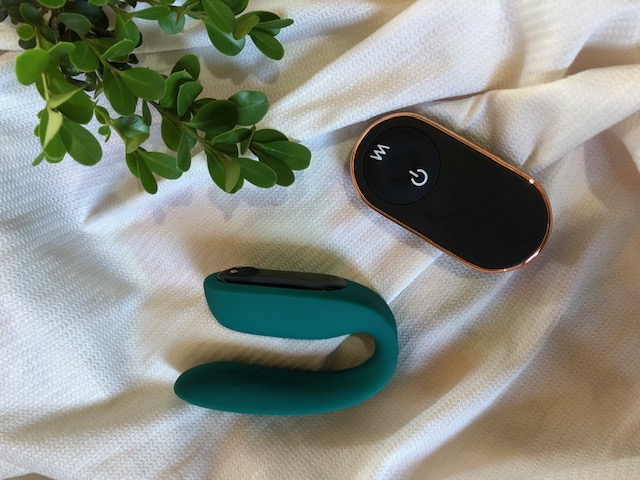 VIBRADOR DE CASAL POR CONTROLE REMOTO