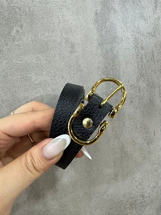 Cinto Fivela Dourada Com Detalhe Duplo