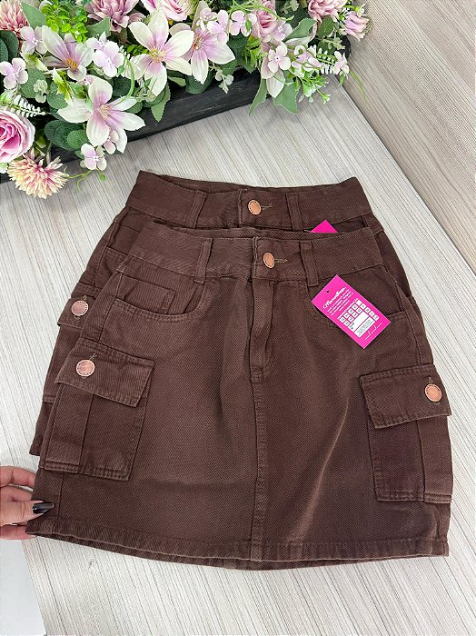 Saia Jeans Cintura Alta Cargo Marrom Com Bolsos Laterais | Sem Elastano