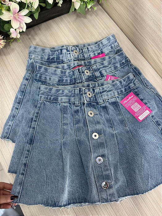 Saia Jeans Feminina Godê Plissada Colegial Com Diversos Botões Cintura Alta Lavagem Clara- Sem Elastano