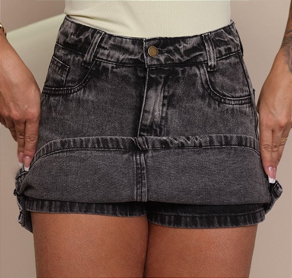Short Saia Jeans Feminino Cintura Alta Preto Estonado Com Fenda Lateral - Sem Elastano