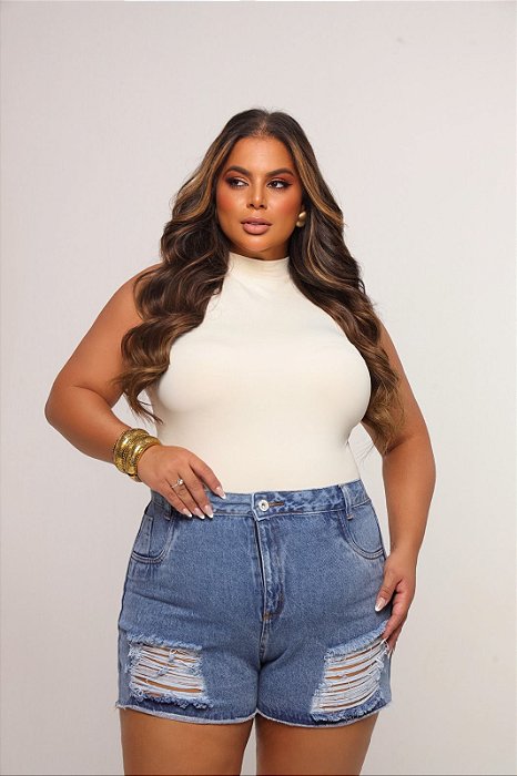 Short Jeans Feminino Plus Size Com Cintura Alta Marmorizado Com Destroyed- Sem Elastano