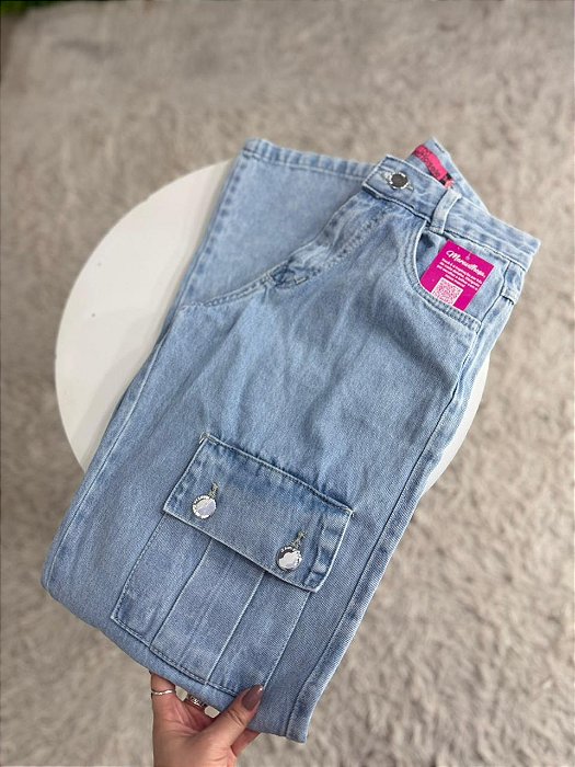Calça Jeans Feminina Cintura Alta Super Cargo com Botões Lavagem Marmorizada - Sem Elastano