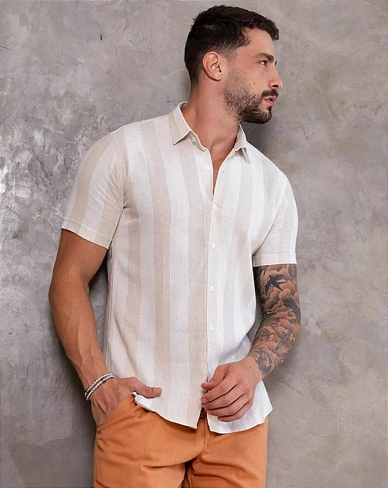 Camisa listrada em linho
