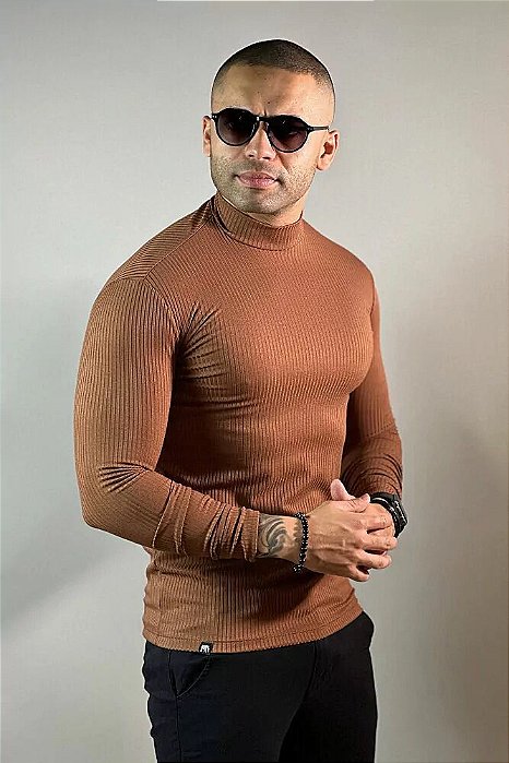 Blusa Gola Alta Chocolate