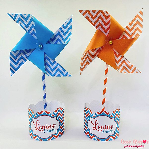 Catavento Giratório com Base Laranja e Azul Chevron