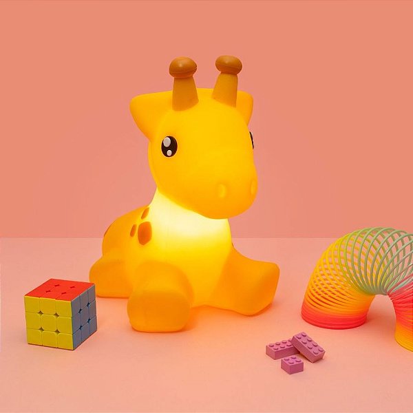 Luminária de Mesa Girafinha Polietileno 29x20x28cm | Usare 2521