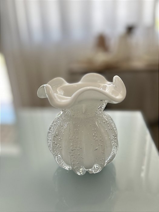 Vaso de vidro Italy branco leitoso  10x11
