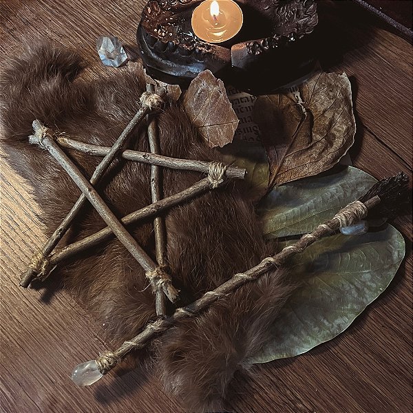 Kit Mágico - Pentagrama e Varinha / Vassoura de Bruxa