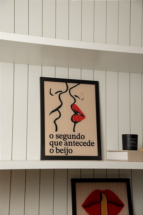 Quadro Off - O Segundo Que Andecede O Beijo